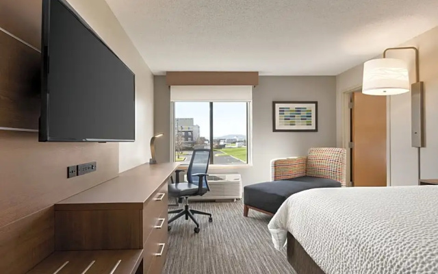 2 Bedrooms Double Suite
