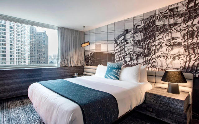 Standard Double room with city view