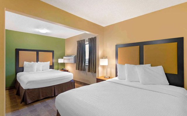 Quadruple Suite