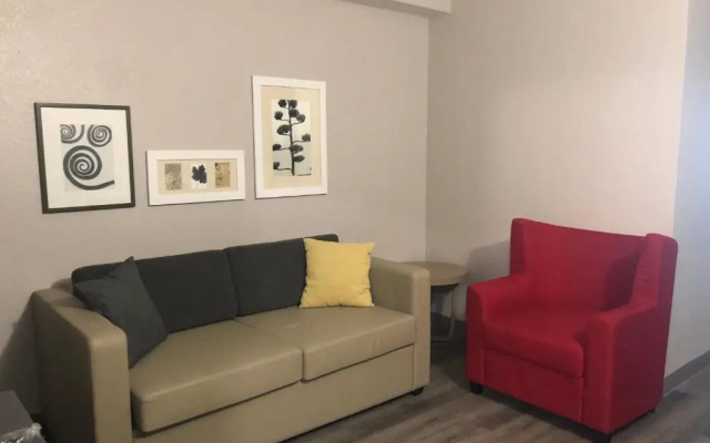 1 Bedroom Double Suite
