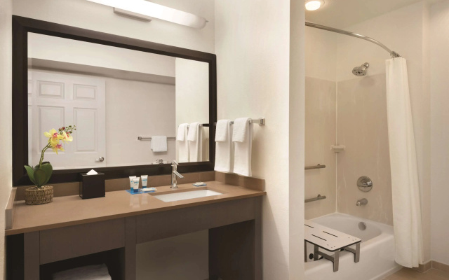 2 Bedrooms Double Suite