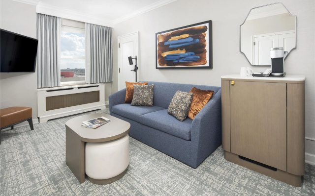 Double Suite