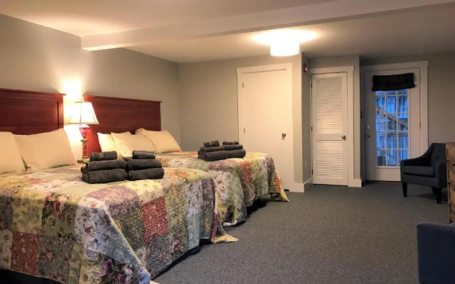 Standard Quadruple room