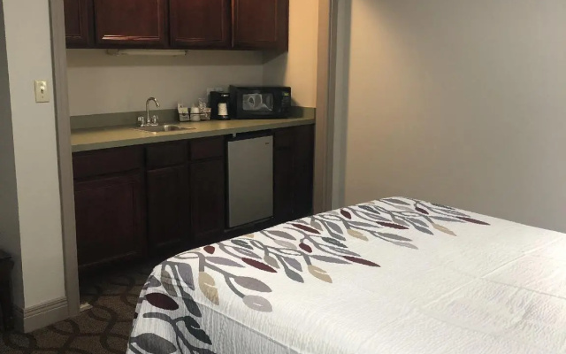 2 Bedrooms Double Suite