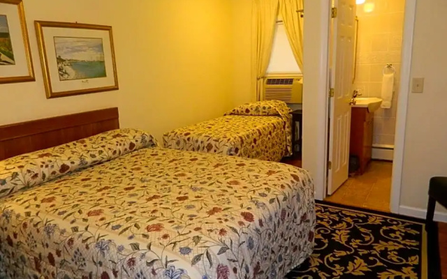Economy room
