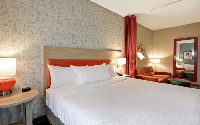 Premium Double Studio Suite with balcony