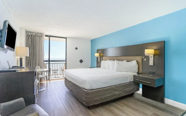 Standard Double room with balcony and oceanfront