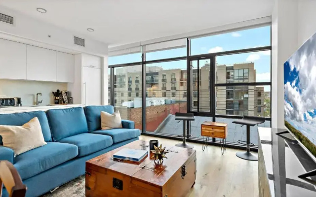 1 Bedroom Apartment