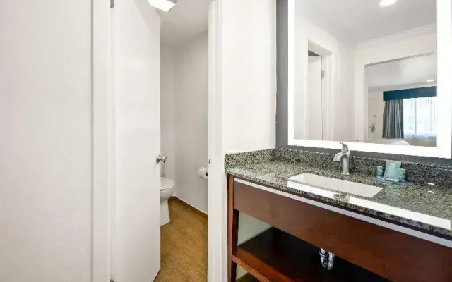 2 Bedrooms Standard Double room