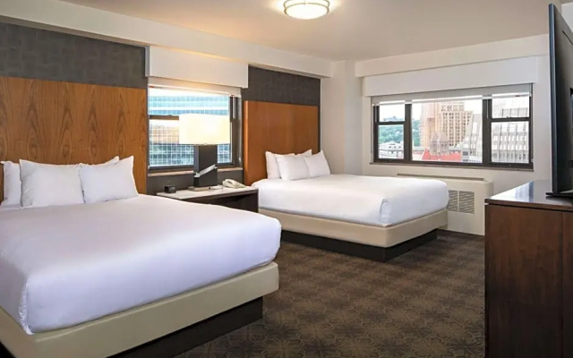 Twin room with city view
