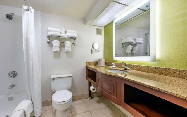 Standard Double room with city view