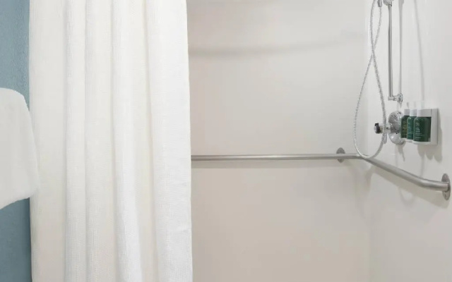2 Bedrooms Suite
