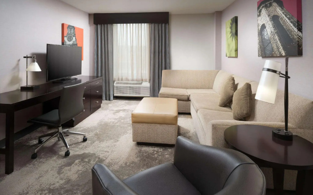 2 Bedrooms Double Suite
