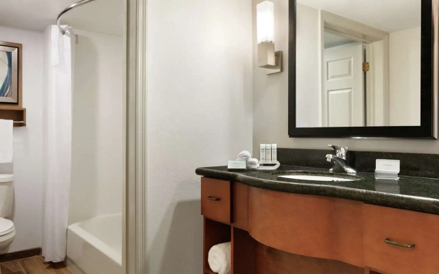 2 Bedrooms Double Suite
