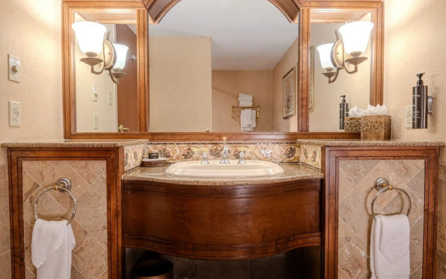Premier Suite