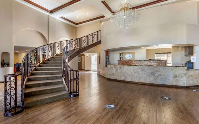Quadruple Suite with balcony