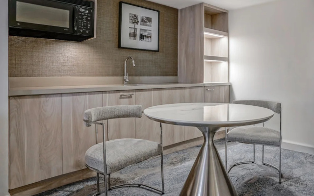 Suite