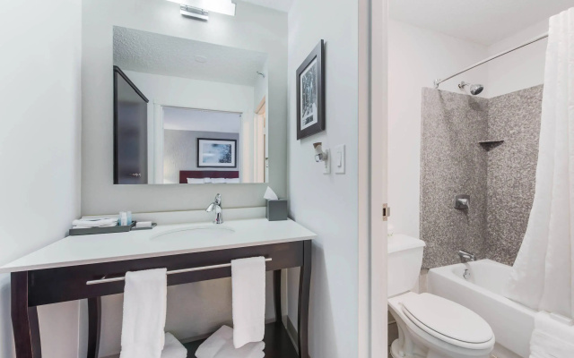 Double Suite