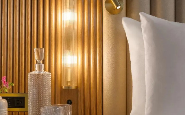 Premium Quadruple room with balcony