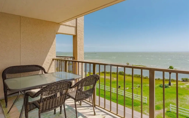 1 Bedroom Standard Double room with balcony