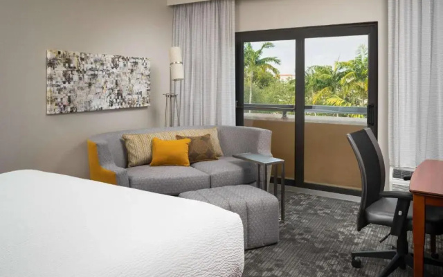 Standard Double room with balcony and with pool view