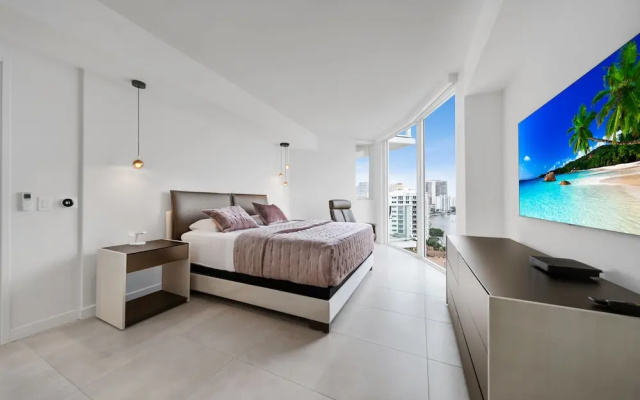 Luxury Apartment