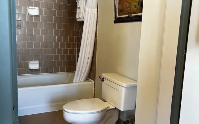 3 Bedrooms Deluxe Double room