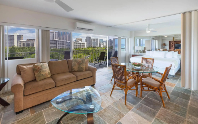1 Bedroom Standard room with ocean view