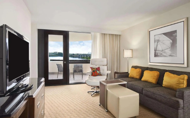 1 Bedroom Mobility Accessible Double Suite