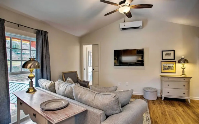 1 Bedroom Apartment with balcony
