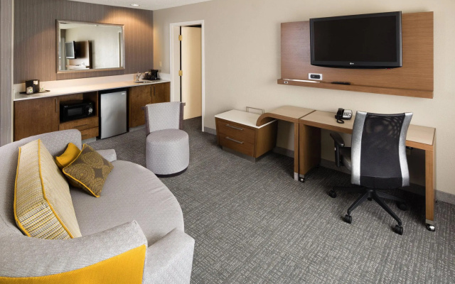 2 Bedrooms Double Suite