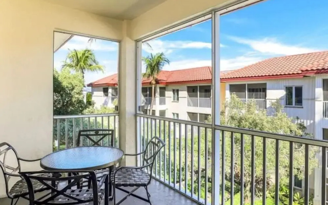 Deluxe Double Studio with view