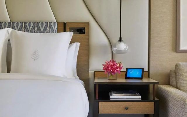 Executive Double Suite with garden view