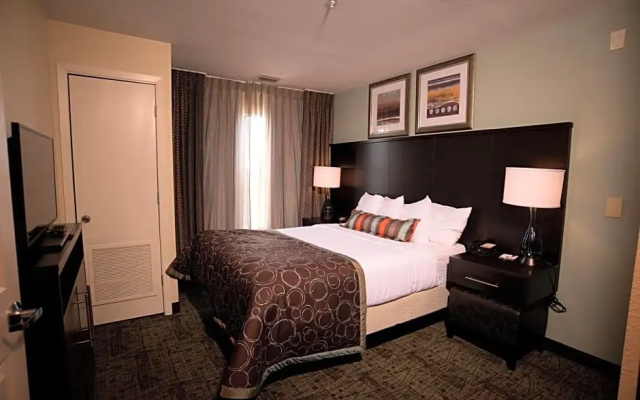2 Bedrooms Suite