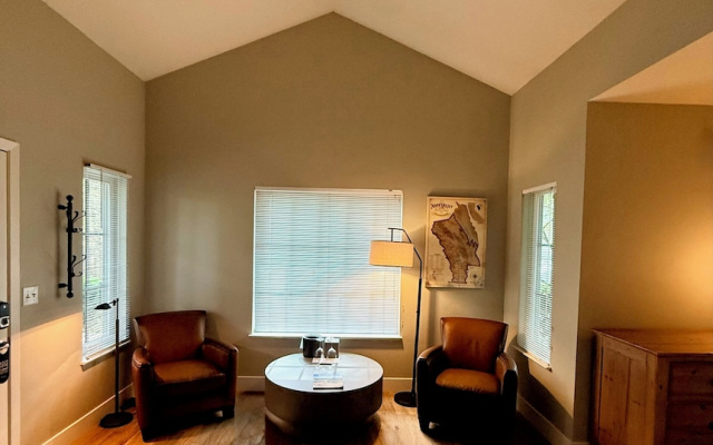 1 Bedroom Superior Cottage
