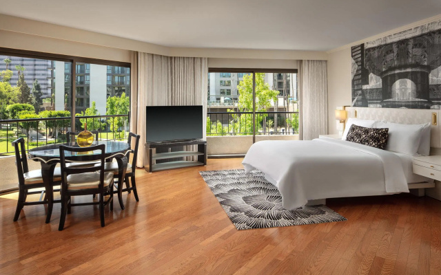 1 Bedroom Executive Double Suite