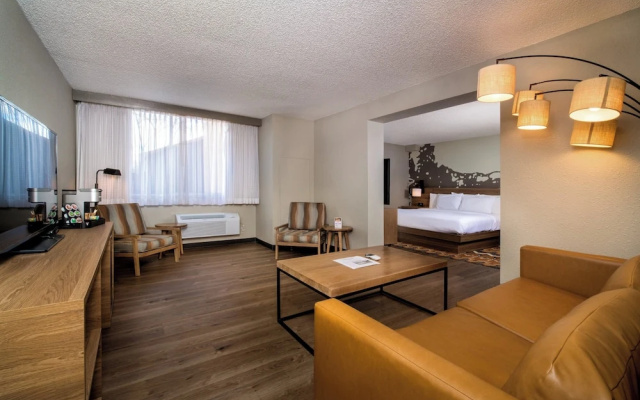 1 Bedroom Suite