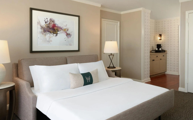 Double Club Suite