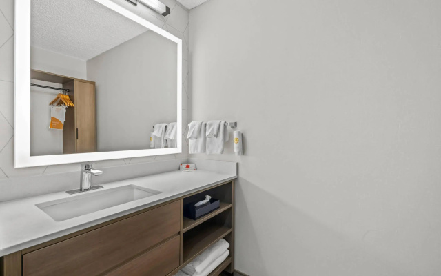Double Suite