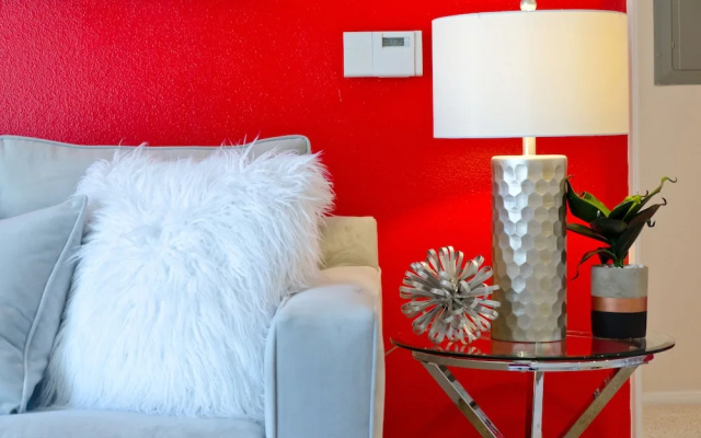 Suite with city view