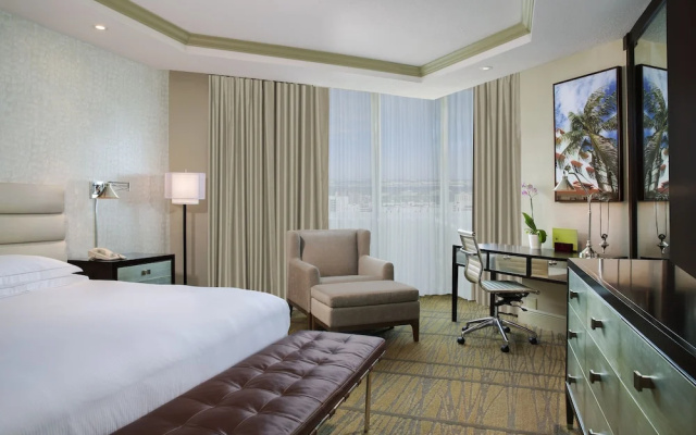 Presidential Double Suite with balcony