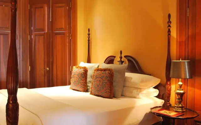 Comfort room