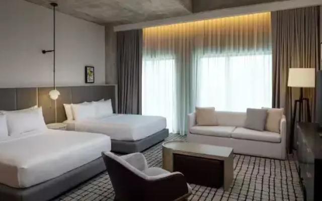 Double Suite