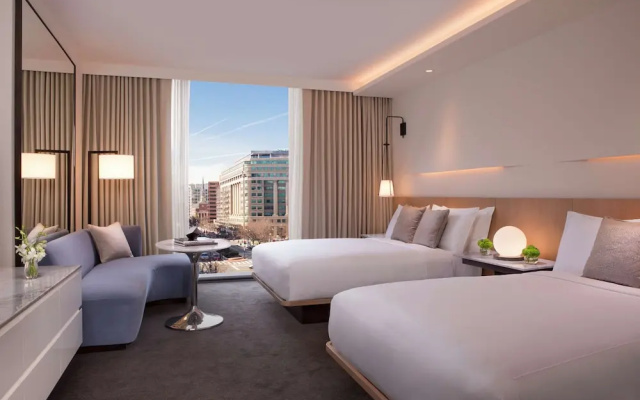 Deluxe Accessible Quadruple room