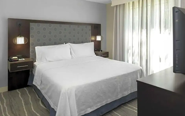 Deluxe Double Suite with courtyard view