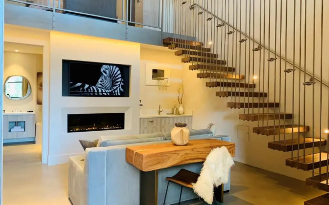 Double Duplex Suite