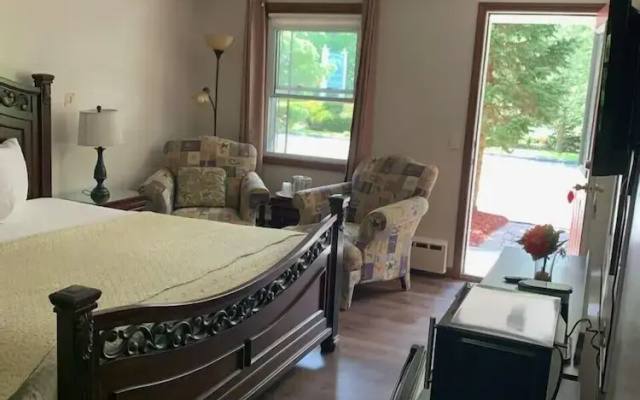 Grand room