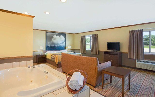 Deluxe Double Suite