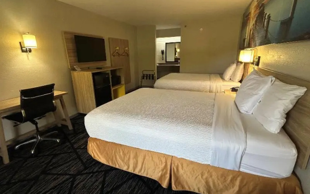 Quadruple room
