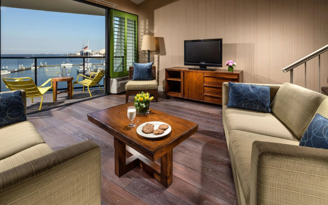 Double Duplex Suite